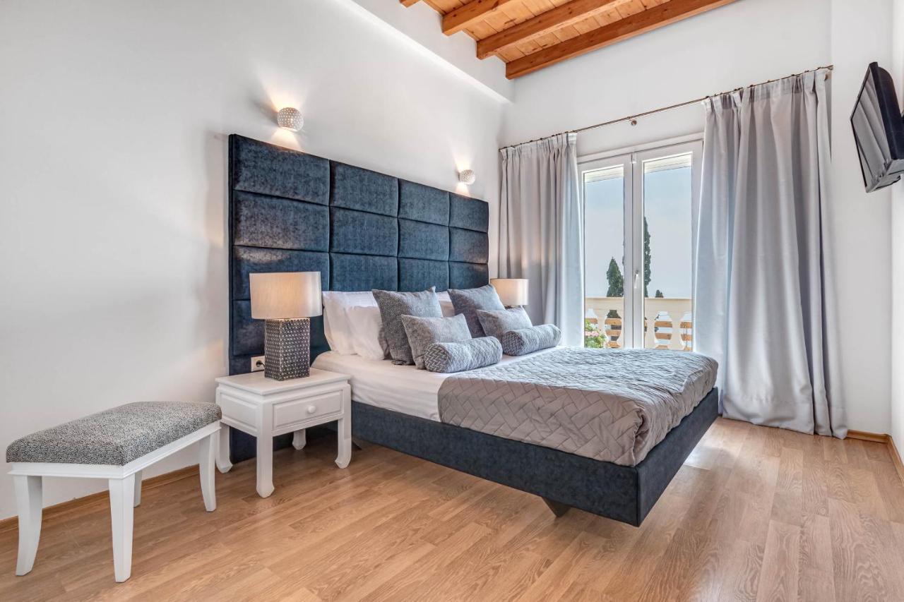 Ocean View - Luxury Villa Nefeli Kontogialos Экстерьер фото